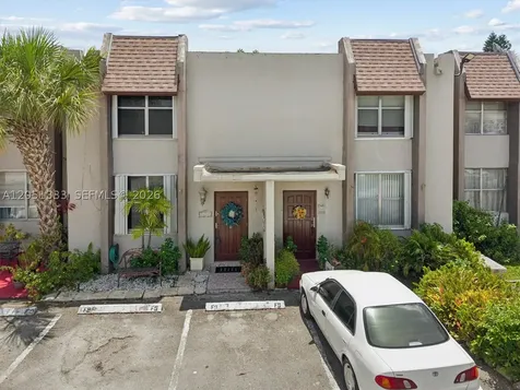 14241 Memorial Hwy 9f Highway Miami FL 33161