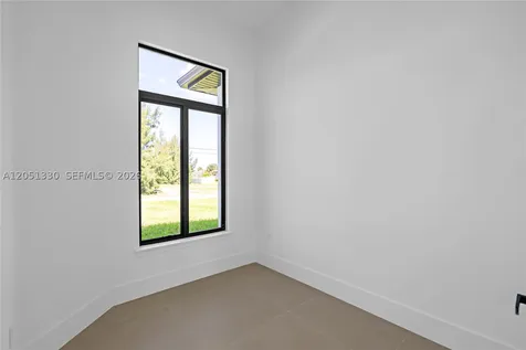 129 SW 34th Avenue Cape Coral FL 33991
