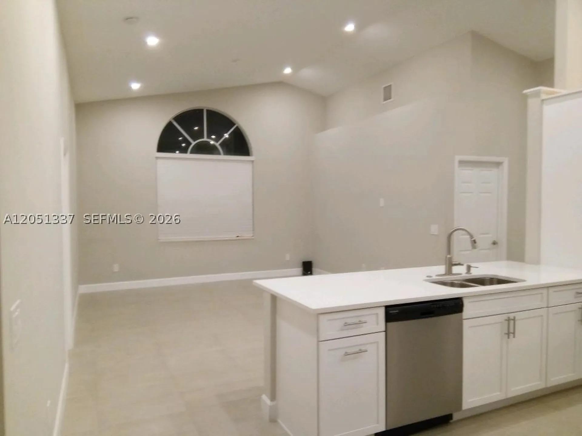 9367 Lake Serena Boca Raton FL 33496