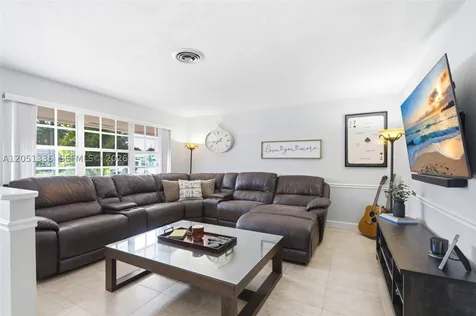 5070 SW 95th Avenue Cooper City FL 33328