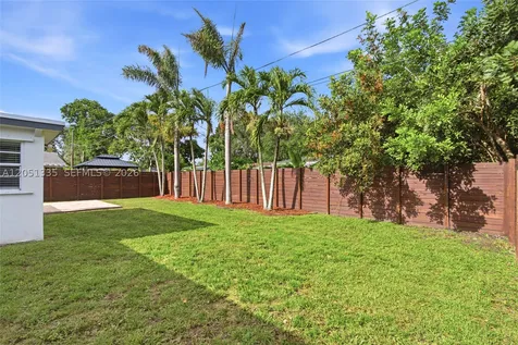 5070 SW 95th Avenue Cooper City FL 33328