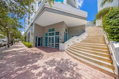 110 Washington Avenue Miami Beach FL 33139