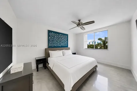 110 Washington Avenue Miami Beach FL 33139