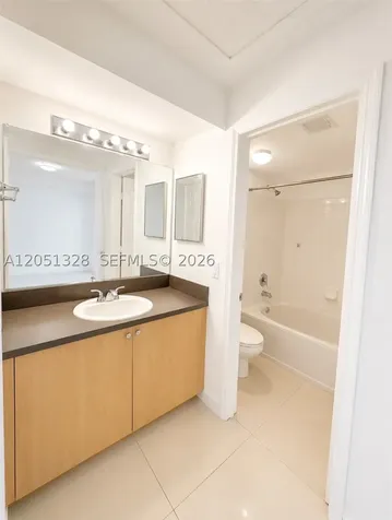 2941 NE 185th Street Aventura FL 33180