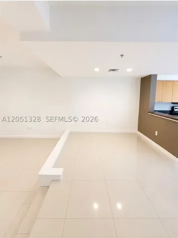 2941 NE 185th Street Aventura FL 33180