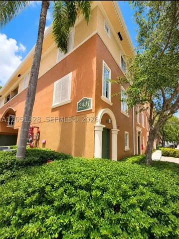 2941 NE 185th Street Aventura FL 33180