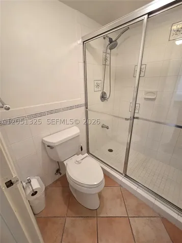 2625 Collins Avenue Miami Beach FL 33140