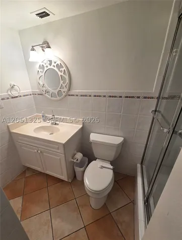 2625 Collins Avenue Miami Beach FL 33140