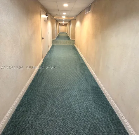 2625 Collins Avenue Miami Beach FL 33140