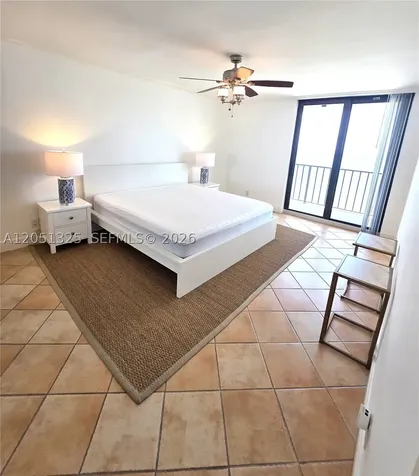 2625 Collins Avenue Miami Beach FL 33140