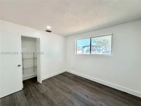 685 SE Park Drive Hialeah FL 33010