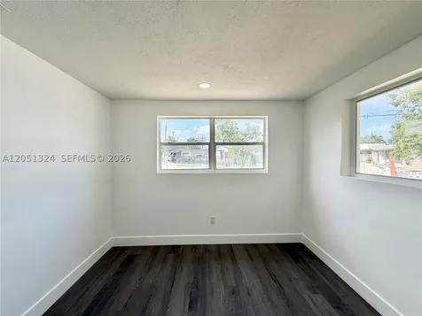 685 SE Park Drive Hialeah FL 33010