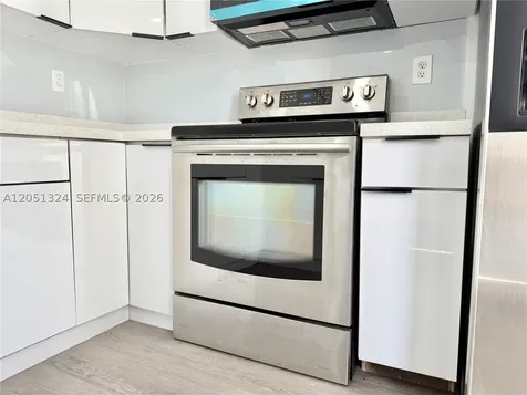 685 SE Park Drive Hialeah FL 33010