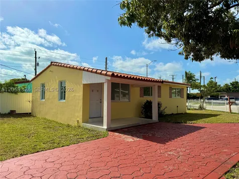 685 SE Park Drive Hialeah FL 33010