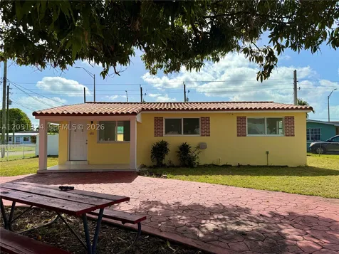 685 SE Park Drive Hialeah FL 33010