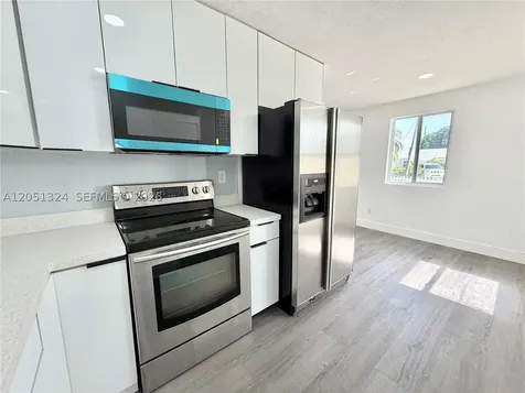685 SE Park Drive Hialeah FL 33010