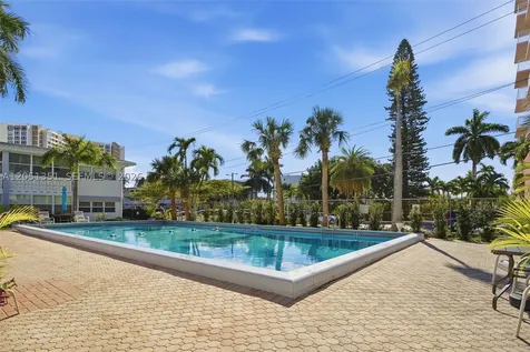 3133 S Ocean Drive Hallandale Beach FL 33009