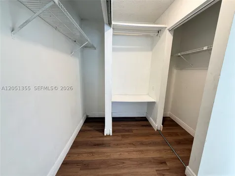 21393 NE 8th Court Miami FL 33179