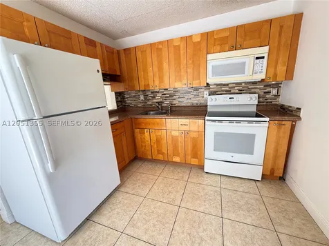 21393 NE 8th Court Miami FL 33179