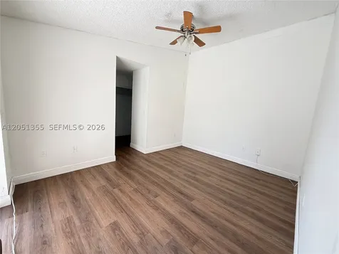 21393 NE 8th Court Miami FL 33179