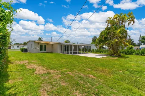30221 SW 173rd Avenue Homestead FL 33030