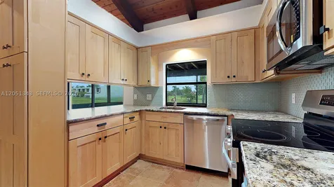 10251 SW 80th Street Miami FL 33173
