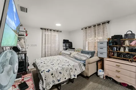 349 NW 41st Street Miami FL 33127