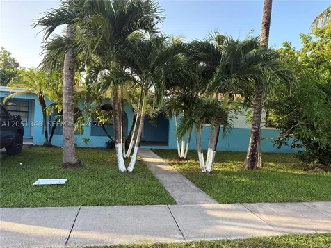 1011 NW 183rd Drive Miami Gardens FL 33169
