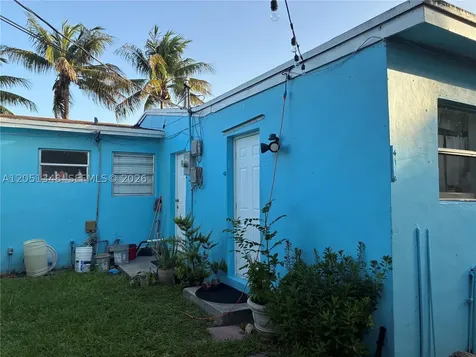 1011 NW 183rd Drive Miami Gardens FL 33169