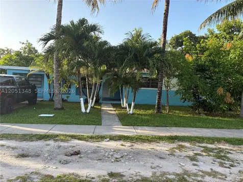 1011 NW 183rd Drive Miami Gardens FL 33169