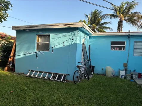 1011 NW 183rd Drive Miami Gardens FL 33169