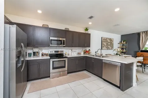 1116 SE 26th Terrace Homestead FL 33035