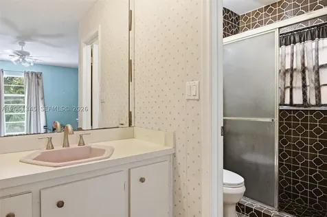 8410 SW 20th Street North Lauderdale FL 33068