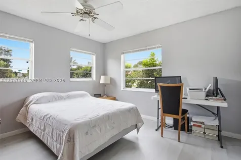 8410 SW 20th Street North Lauderdale FL 33068