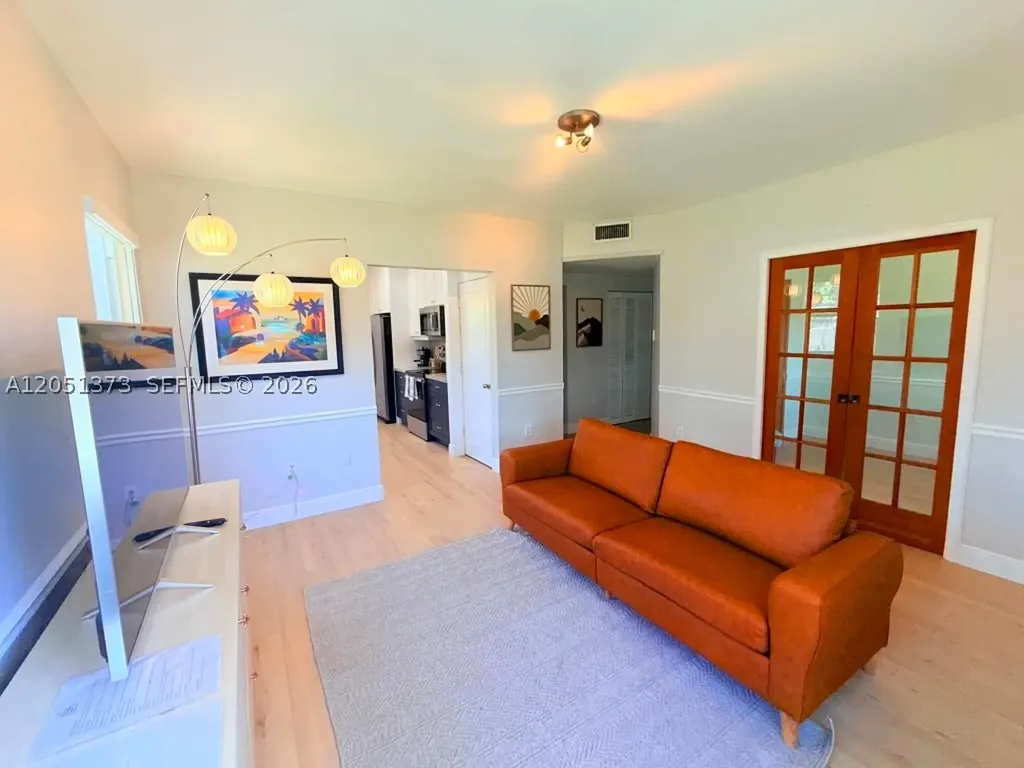 201 Flagler Drive Miami Springs FL 33166
