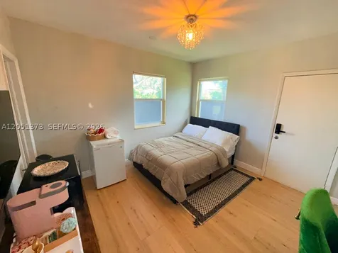 201 Flagler Drive Miami Springs FL 33166