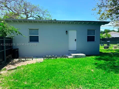 201 Flagler Drive Miami Springs FL 33166