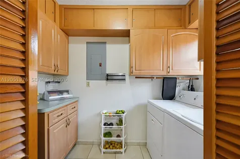 4001 W 10th Court Hialeah FL 33012