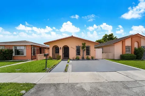 4001 W 10th Court Hialeah FL 33012