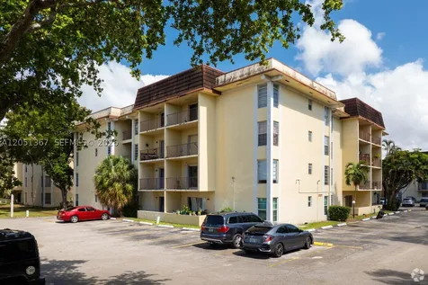 12035 NE 2nd Avenue North Miami FL 33161