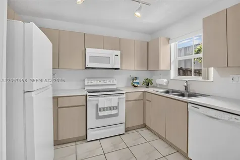 14147 N Forest Oak Circle Davie FL 33325