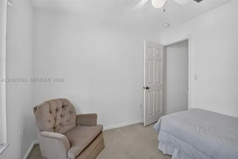14147 N Forest Oak Circle Davie FL 33325