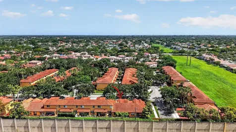 14147 N Forest Oak Circle Davie FL 33325