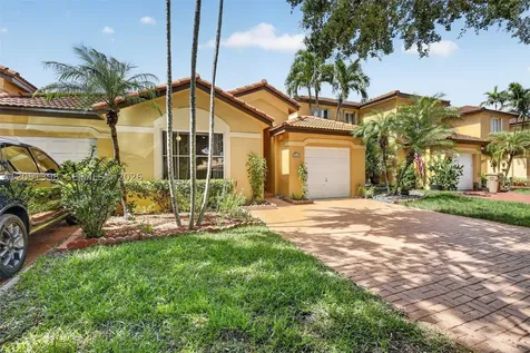 14147 N Forest Oak Circle Davie FL 33325