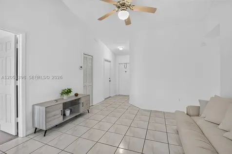 14147 N Forest Oak Circle Davie FL 33325