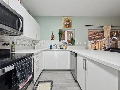 396 NW 12th Place Florida City FL 33034