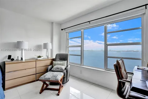 11111 Biscayne Boulevard Miami FL 33181