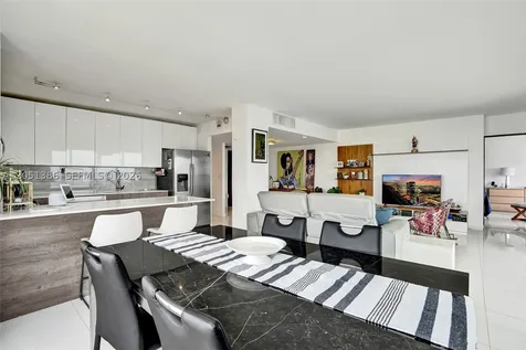 11111 Biscayne Boulevard Miami FL 33181