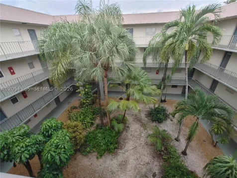 1820 SW 81st Avenue North Lauderdale FL 33068