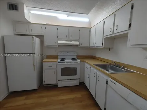 1820 SW 81st Avenue North Lauderdale FL 33068